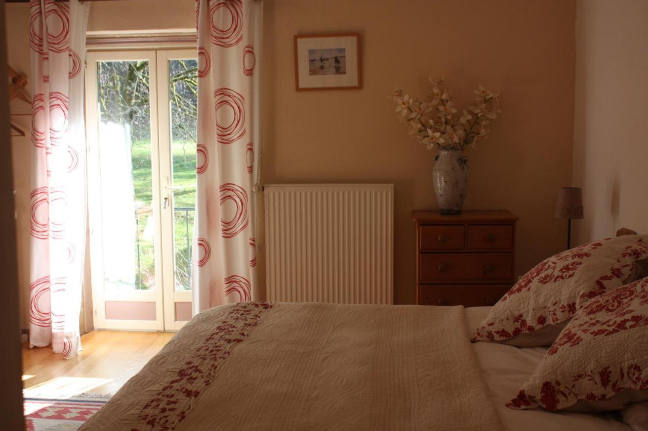 La Clairiere Du Moulin Bed and Breakfast Lepin-le-Lac Eksteriør billede