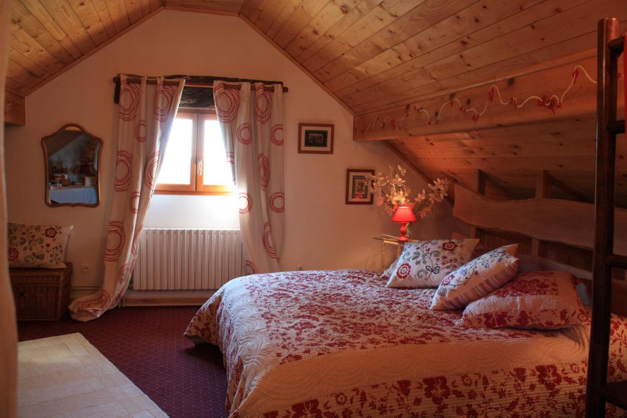 La Clairiere Du Moulin Bed and Breakfast Lepin-le-Lac Eksteriør billede